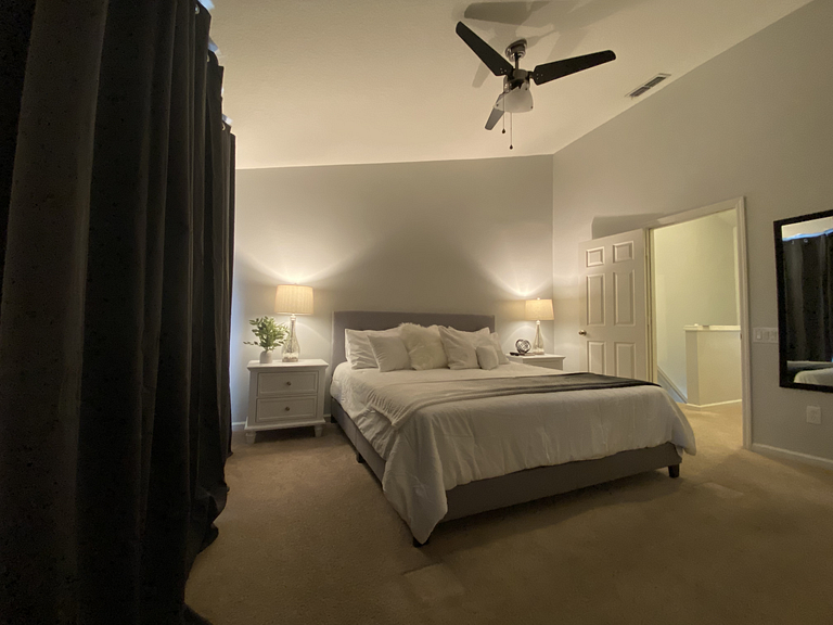 Fabulous, Disney, clubhouse with pool, tennis court and more