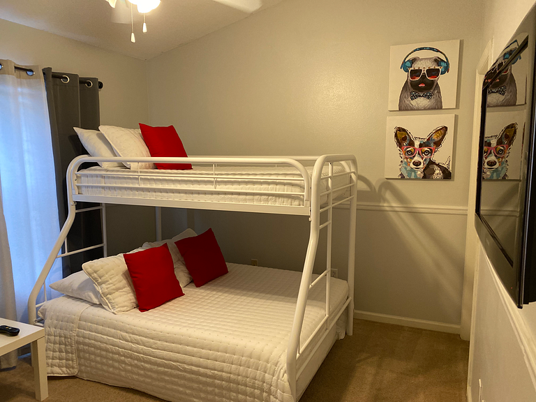 Fabulous, Disney, clubhouse with pool, tennis court and more