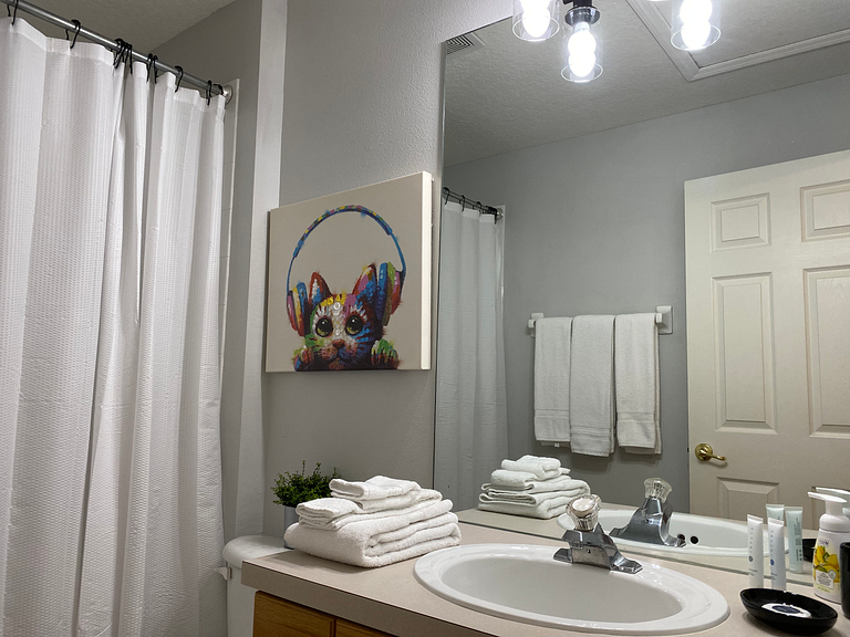 Fabulous, Disney, clubhouse with pool, tennis court and more
