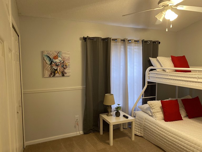 Fabulous, Disney, clubhouse with pool, tennis court and more