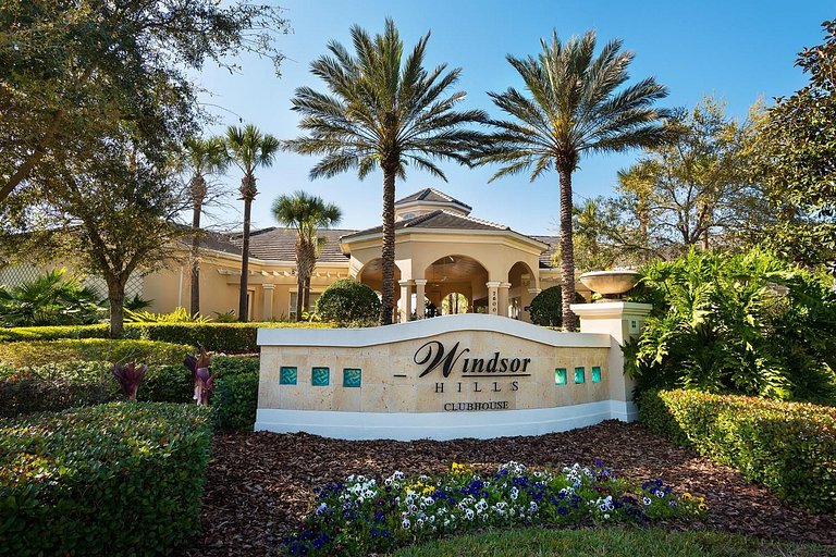 Fabulous, Disney, clubhouse with pool, tennis court and more