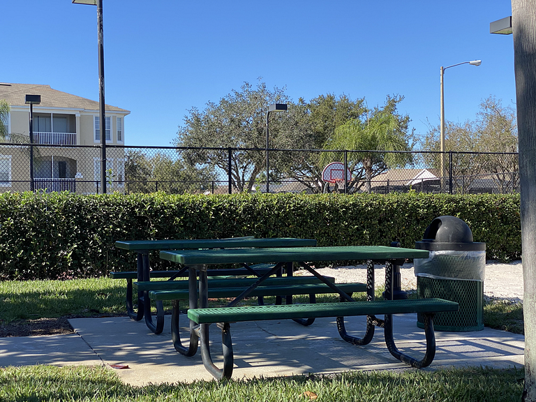 Fabulous, Disney, clubhouse with pool, tennis court and more
