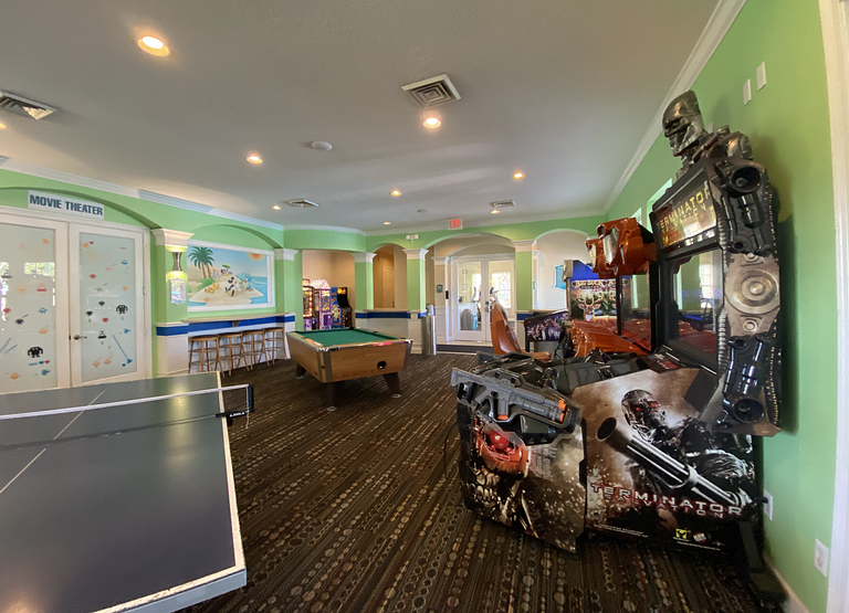 Fabulous, Disney, clubhouse with pool, tennis court and more