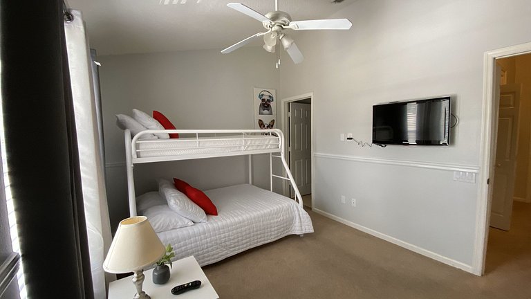 Fabulous, Disney, clubhouse with pool, tennis court and more