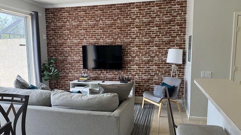 Fabulosa, Disney, clube com piscina, quadra de tênis e mais.
