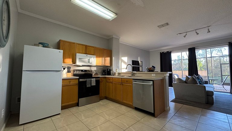 Fabulous, Disney, clubhouse with pool, tennis court and more